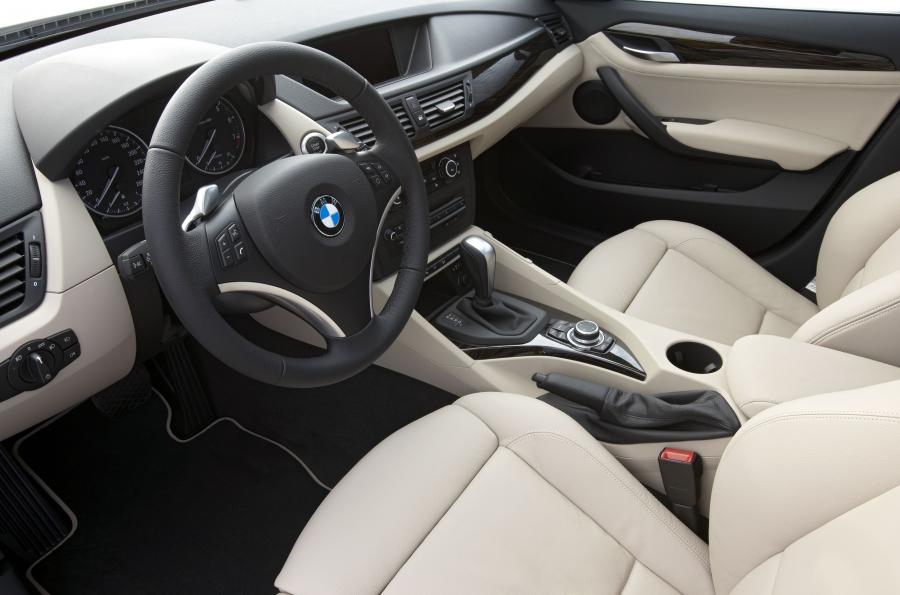  BMW X1 2009 года  (фото 26 из 190)